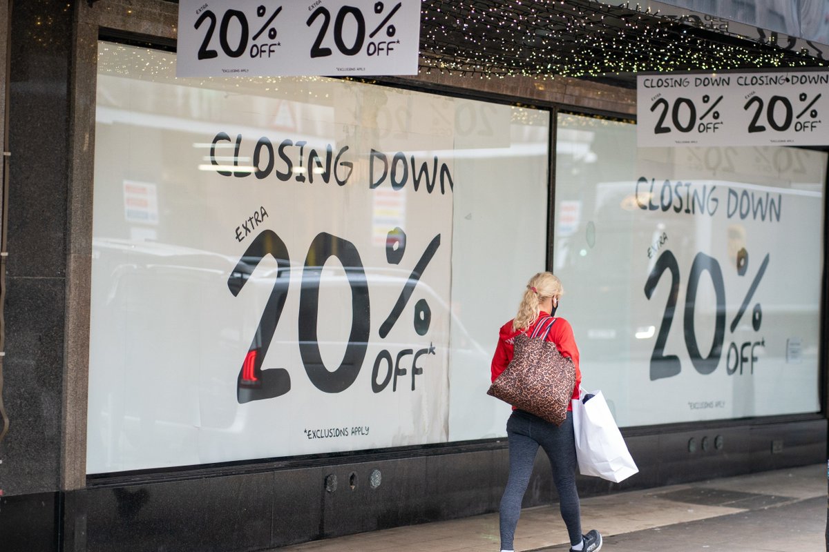 CoCredo's tweet image. ⏬ The @ONS has revealed there are 2.73 million tax-registered UK businesses as of March 2023, down by 1.5% from the same time in 2022 - the first decline in over a decade. buff.ly/3ETtfOK #UKRetweet #UKBiz #UKBusiness