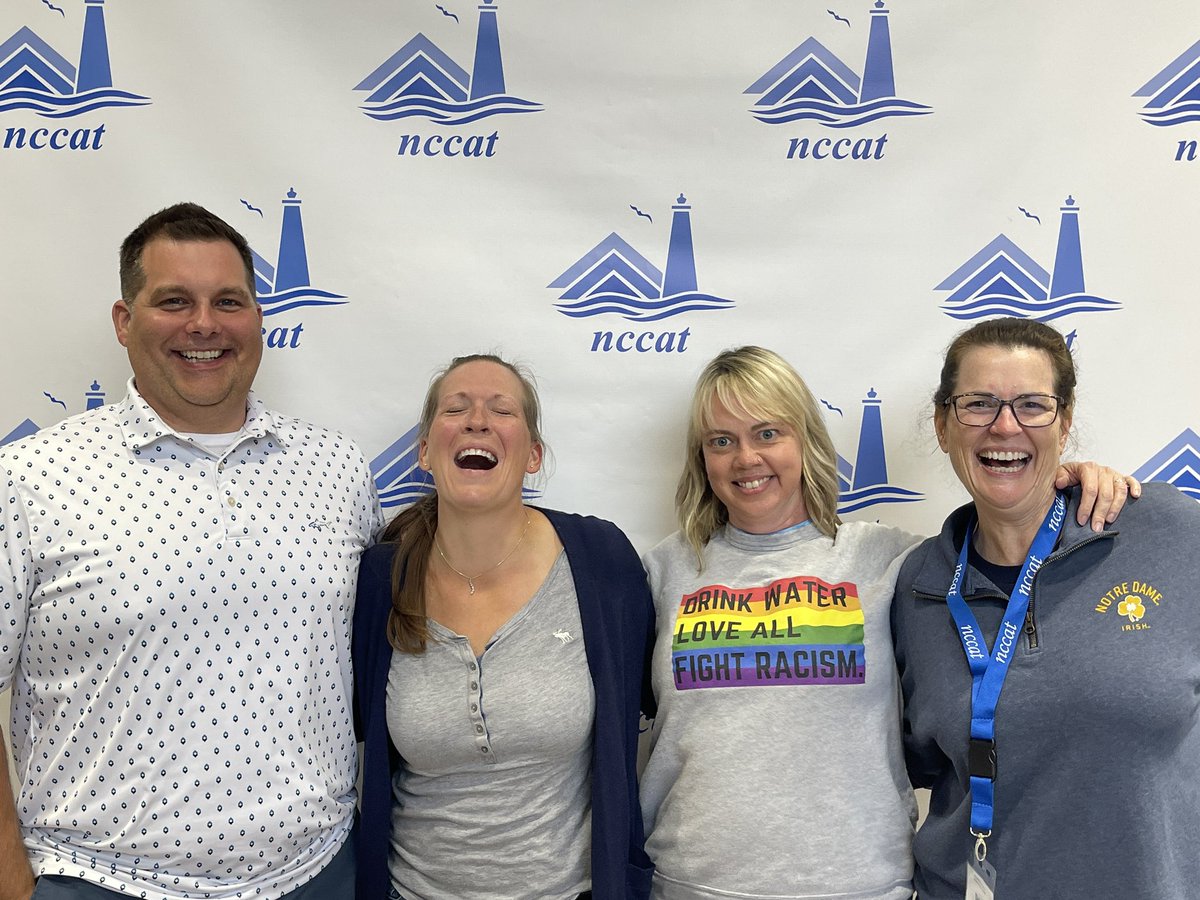 Debra Lester tweet media