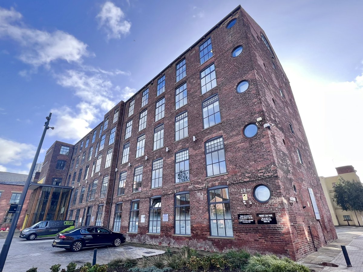It’s Friday Quiz time!

1. Three of the buildings shown have blue plaques, but one of the three is missing. Which building has had its plaque removed?

2. Where is the plaque now?

3. Which of the buildings never had a blue plaque.

#FridayQuiz