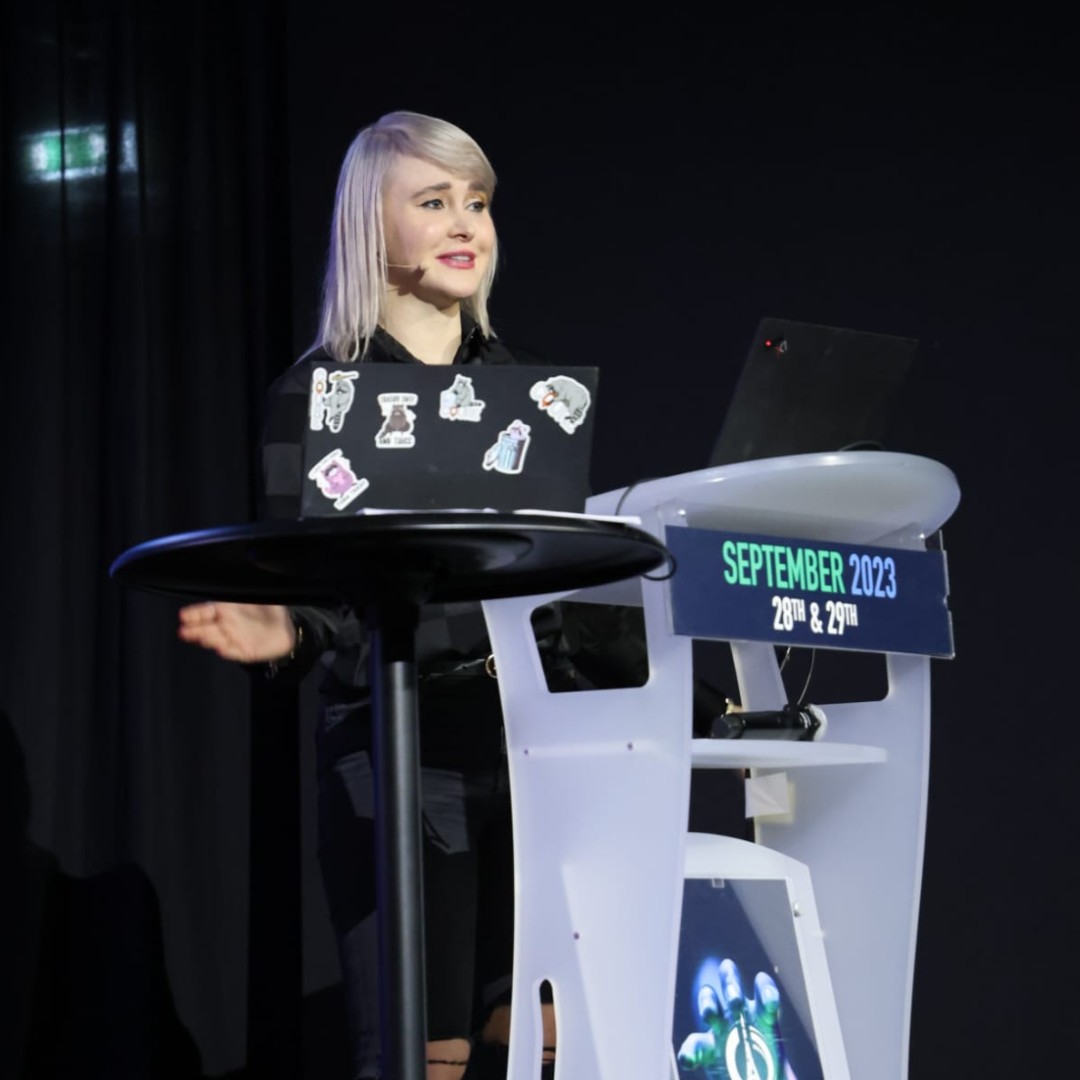 Hack In Paris tweet media