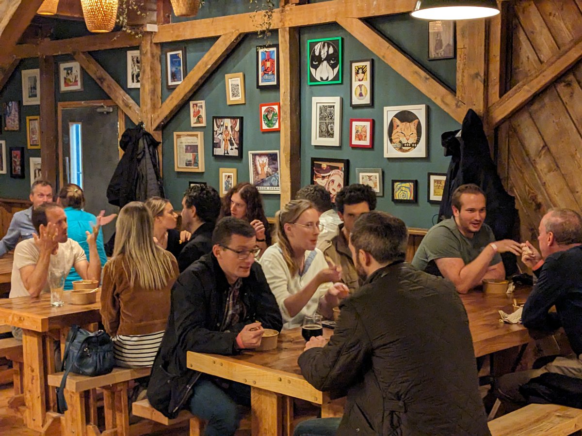 TechExeter's tweet image. What a fantastic MEGA MEETUP last night, we're still recovering!
Big thanks to our all speakers: Georgie Monaghan, Madhuparna Das, Danny Hearn and Kris Sum
To our sponsors @catechtalent 's Conor Mellamphy
And to the team at @topshambrewery for their awesome venue!