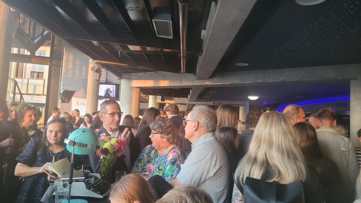 A very impressive debut last night to the film 'Mana Briviba'- My freedom. The film describes the journey of charismatic Ita Kozakevica and her role in Latvian national awakening. I was also happy to meet the cameraman Maxim Efros 🇮🇱.