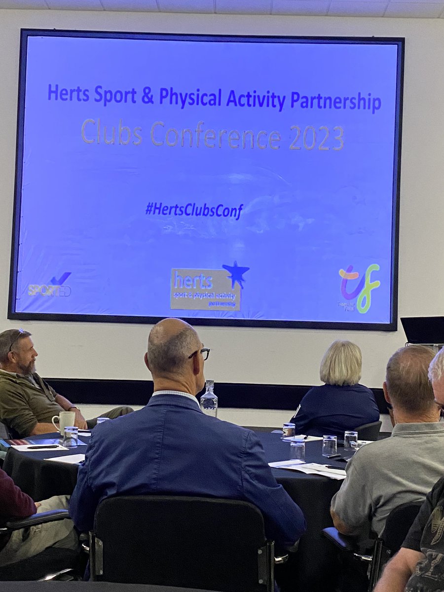 The Healthy Hub is pleased to be at The Fielder Centre today at Herts Sports Partnership Clubs conference. Building relationships with local sports clubs. 
#sport #physicalactivity 
#HertsClubsConf #health #wellbeing