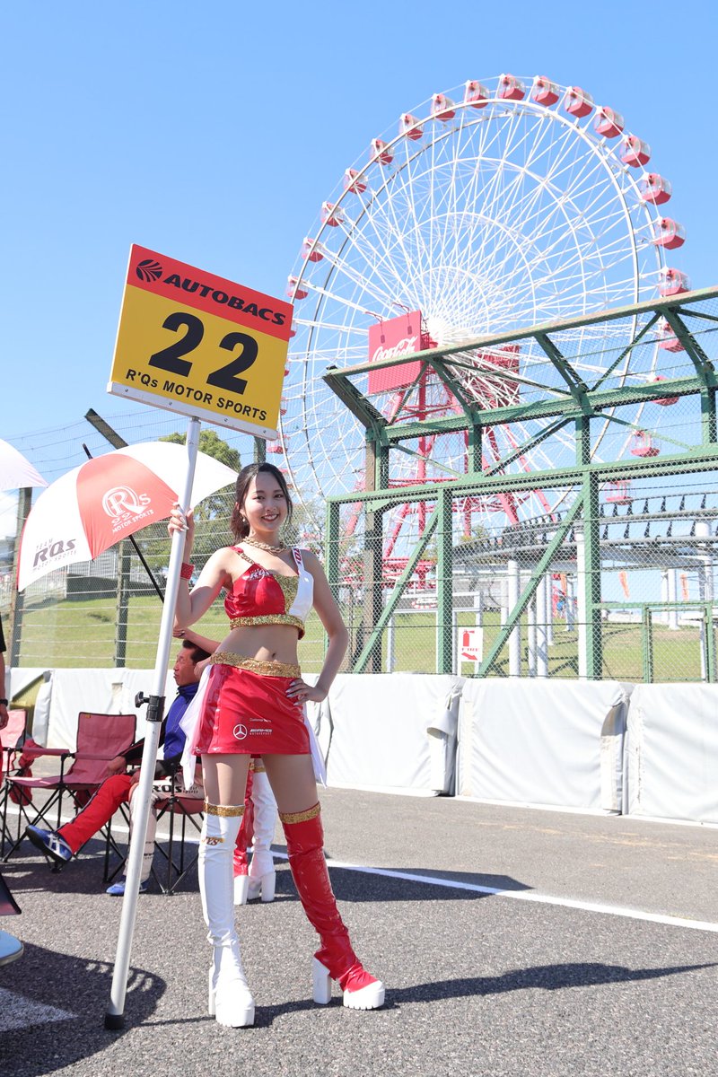 thalys0204's tweet photo. 2023.08.27
SUPERGT＠鈴鹿サーキット
GT300
No.22 R'Qs MOTOR SPORTS
アールキューズ AMG GT3
R'Qs racing girls
菅田れもんさん（@sudalemonnn）

#SUPERGT
#鈴鹿サーキット 
#GT300
#RQsMOTORSPORTS
#菅田れもん
#rqsracinggirls https://t.co/2KNc9FIJJR