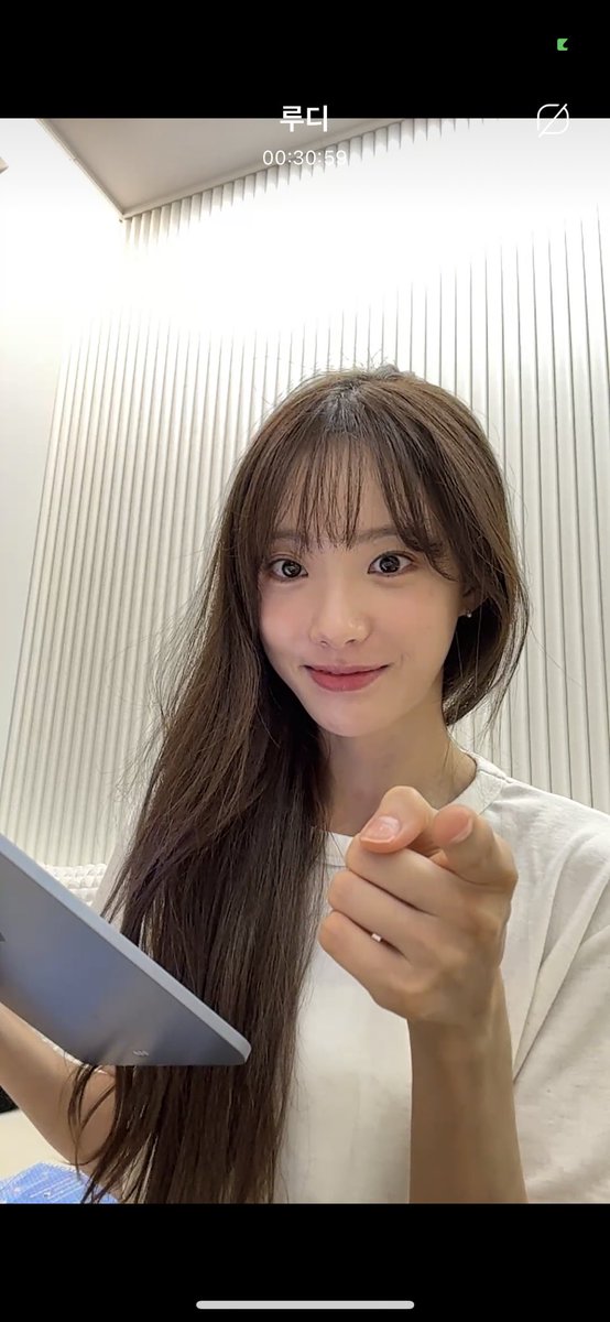 누가 신고를 이렇게 귀엽게함..?