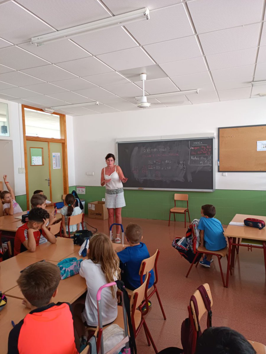 CEIP Ana Caicedo Richard tweet media