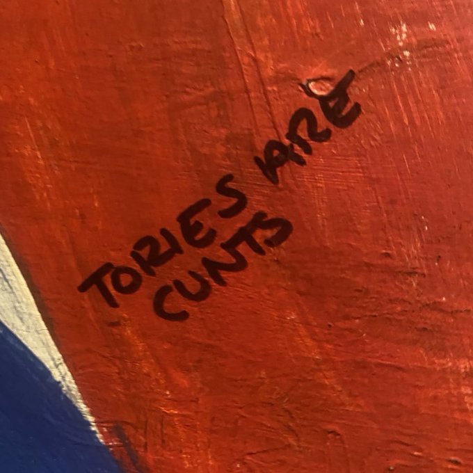 love love love anti-tory graffiti in womens bathrooms https://t.co/ZN49u1Zn9g