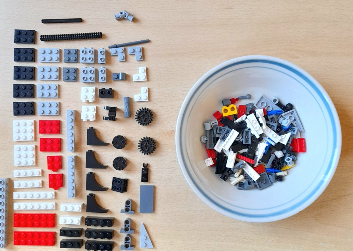 RogerMaybank's tweet photo. Lego Chevrolet Corvette. Bag 5 of 9. Bag. Knoll. Build. #LEGO #Afolwacs https://t.co/EKm1aircwW
