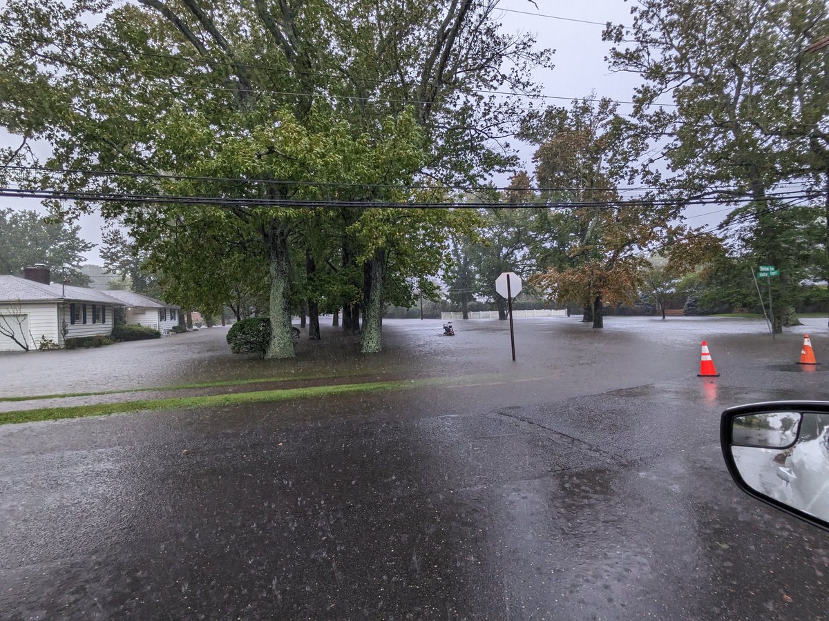 Getting REALLY BAD in Deal! 
<a href="/News12NJ/">News12NJ</a> <a href="/JamesGWeather/">James Gregorio</a>