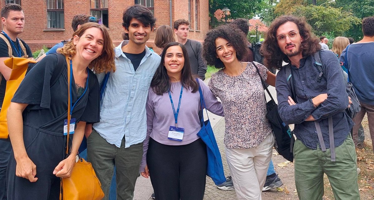 SmartNets (@smartnets_etn) on Twitter photo We were well represented <a href="/BernsteinNeuro/">Bernstein Network Computational Neuroscience</a> #BernsteinConference ! With (from left to right) <a href="/FleurZeldenrust/">π₯ Fleur Zeldenrust - @akademienl.social</a> @imatwistedsaint <a href="/shreya_lakhera/">Shreya Lakhera</a> @claudiacusseddu and Tanguy Cazalets. We were well represented <a href="/BernsteinNeuro/">Bernstein Network Computational Neuroscience</a> #BernsteinConference ! With (from left to right) <a href="/FleurZeldenrust/">π₯ Fleur Zeldenrust - @akademienl.social</a> @imatwistedsaint <a href="/shreya_lakhera/">Shreya Lakhera</a> @claudiacusseddu and Tanguy Cazalets.
