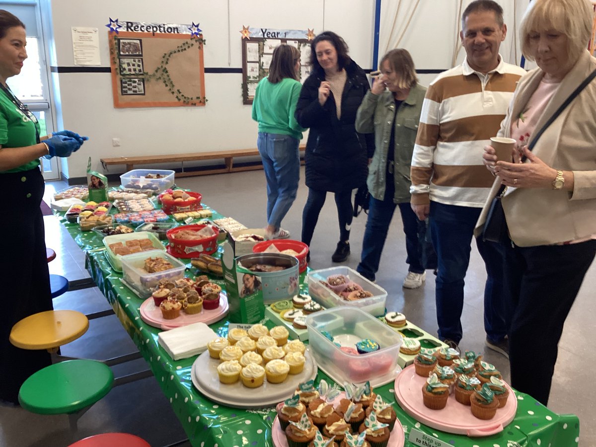 RoadVane's tweet photo. A huge thank you to everyone who came to our Macmillan Coffee Morning.
Thank you for all of the donations to Macmillan and a thank you to everyone who donated some cakes to the cause https://t.co/PYjWC0rq04
