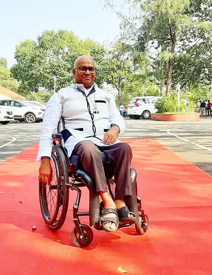 Vishant Nagvekar, @nagvekarvishant a true champion, always fighting for social causes and inclusivity, consistently gives his best without seeking monetary gains. 🌟 His dedication is an inspiration to us all. #SocialCause #Inclusivity #SelflessService