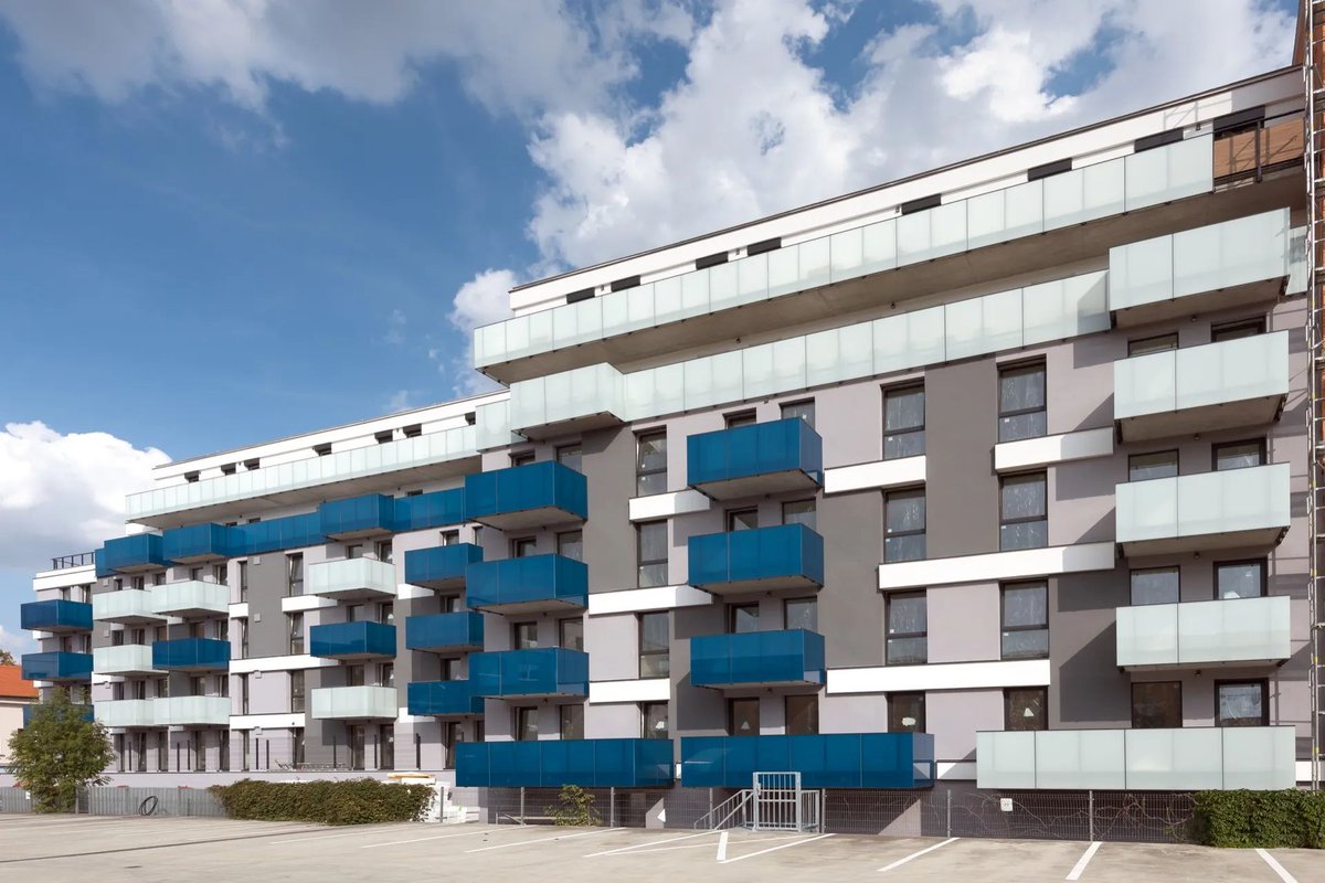 Flat Zone tweet media