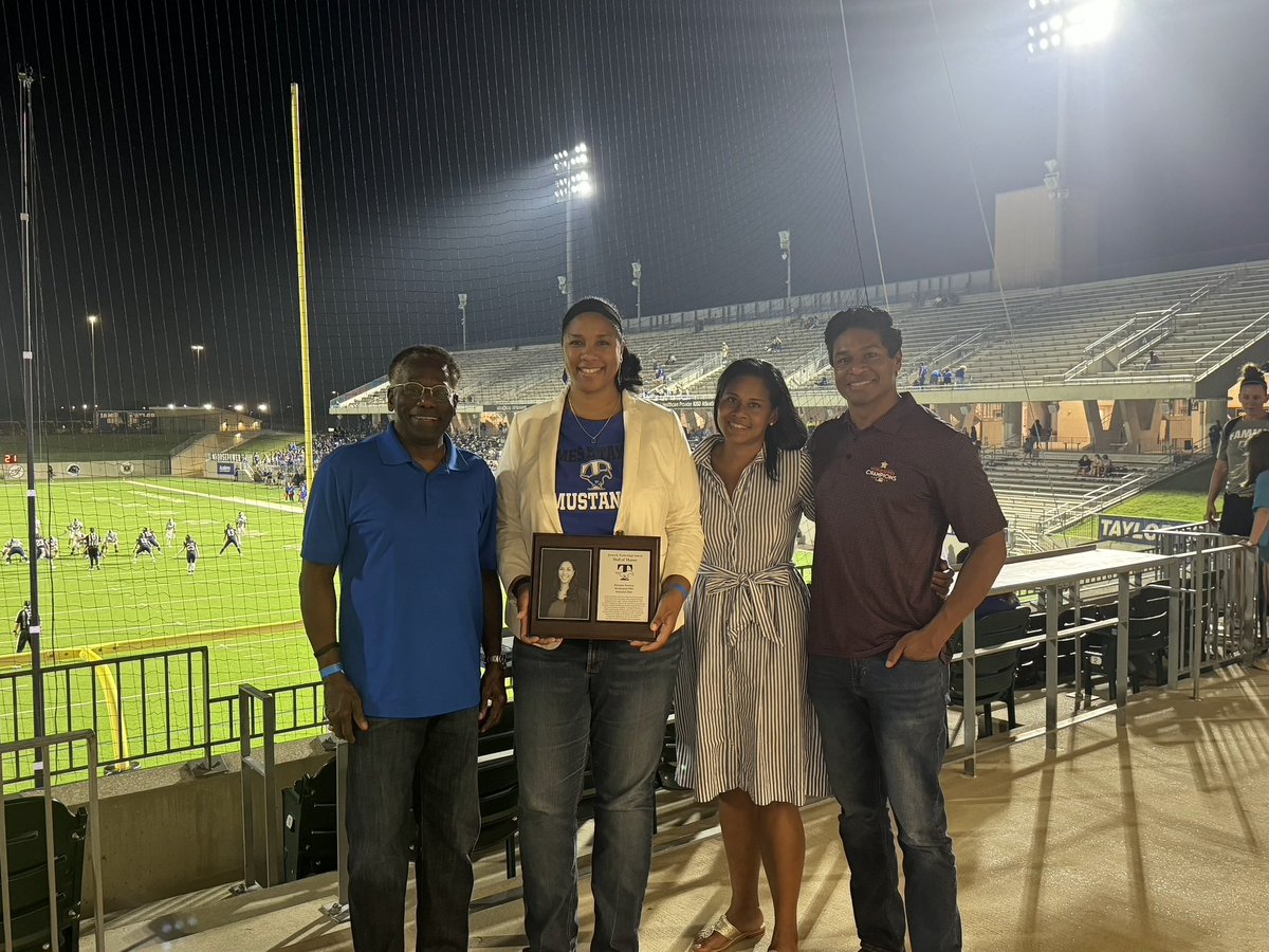 Texas State WBB tweet media