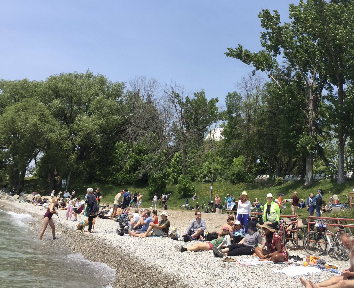 parkityparkdale's tweet image. Ontario Place West Island is already a fun place with lots to do for families &amp;amp; individuals year-round. It’s a park. It could use cafes, indoor spaces, and upgrades to existing structures. It’s the wrong place for a huge waterpark. Would cost taxpayers millions. Relocate the spa.