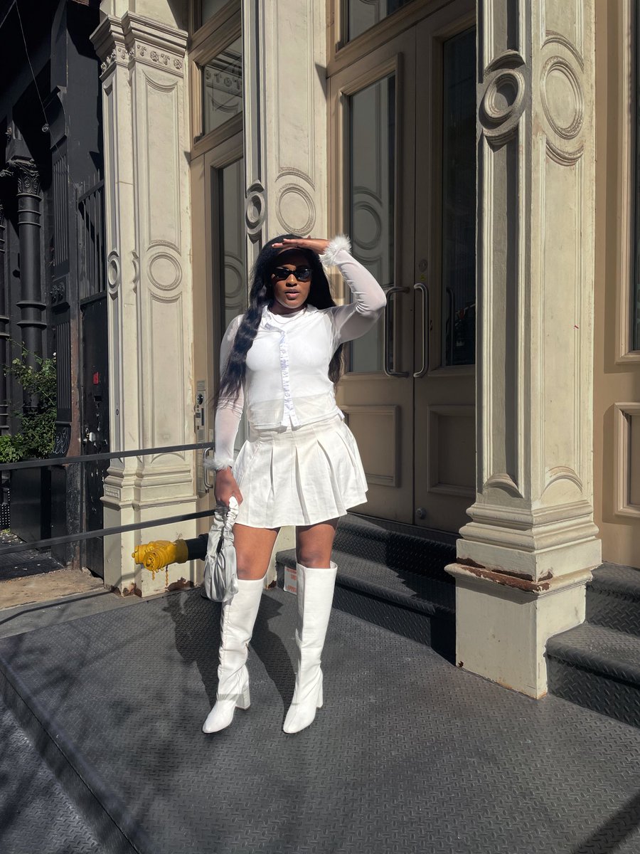 tataroyals's tweet photo. Add a pair of wings then I’m a Angel
.
.

. #fashionweek #minimaliststyle #newyorkfashiondesigner #pintrestgirl #effortlesslychic #styleinspo #feminineurge #newyorkfashion #newyorkfashionblogger #tataroyals #pinterestinspired #stylecreator #fashioncreator #tata #fashionmodel #fyp https://t.co/IIhByj6D5e