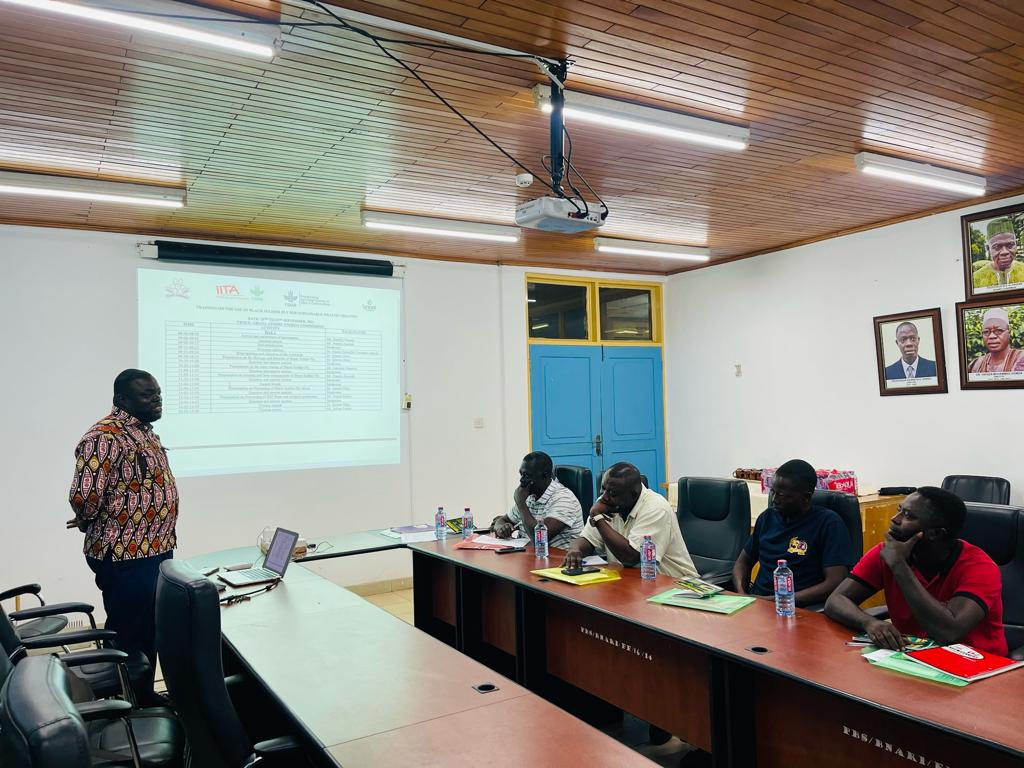 BNARI7's tweet photo. Through practical training sessions, trainees acquired invaluable skills in breeding and managing BSF colonies, empowering them to implement these techniques in the real world. Stay connected with us for future updates, collaborations, and opportunities to further your impact. https://t.co/Yn8iJnQuBM