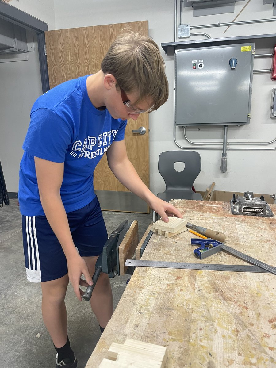 Schwarzer96's tweet photo. “When am I going to use this…fractions?”; Woods class is putting fractions to use while making boxes
#GoCavsGo #ProudToCallOurHomeCC https://t.co/9lAOxSo92X