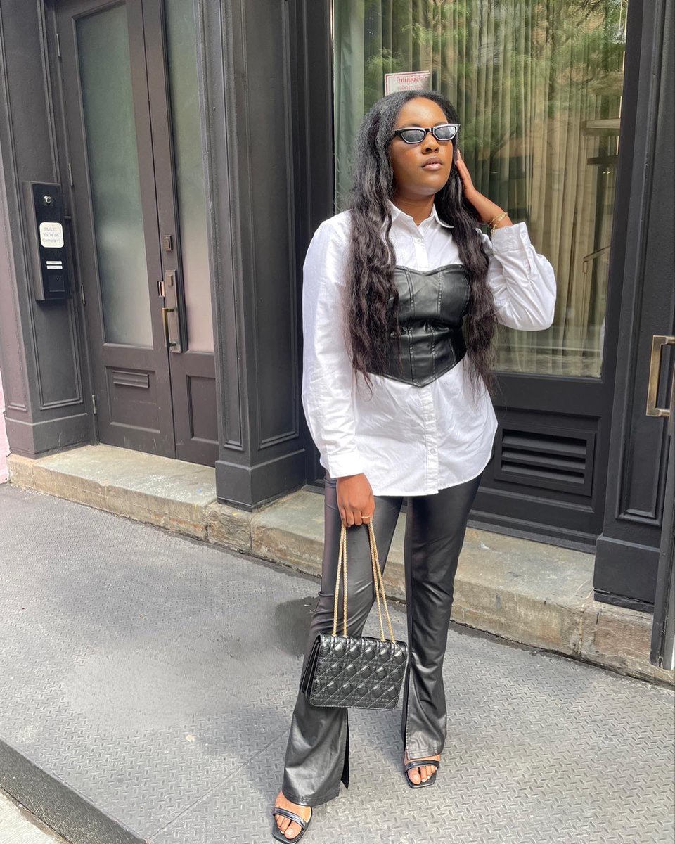 tataroyals's tweet photo. #fashionweek #minimaliststyle #newyorkfashiondesigner #pintrestgirl #effortlesslychic #styleinspo #feminineurge #newyorkfashion #newyorkfashionblogger #tataroyals #pinterestinspired #stylecreator #fashioncreator #tata #fashionmodel #fyp #pintrestaesthetic #style https://t.co/RbltXpzHqL