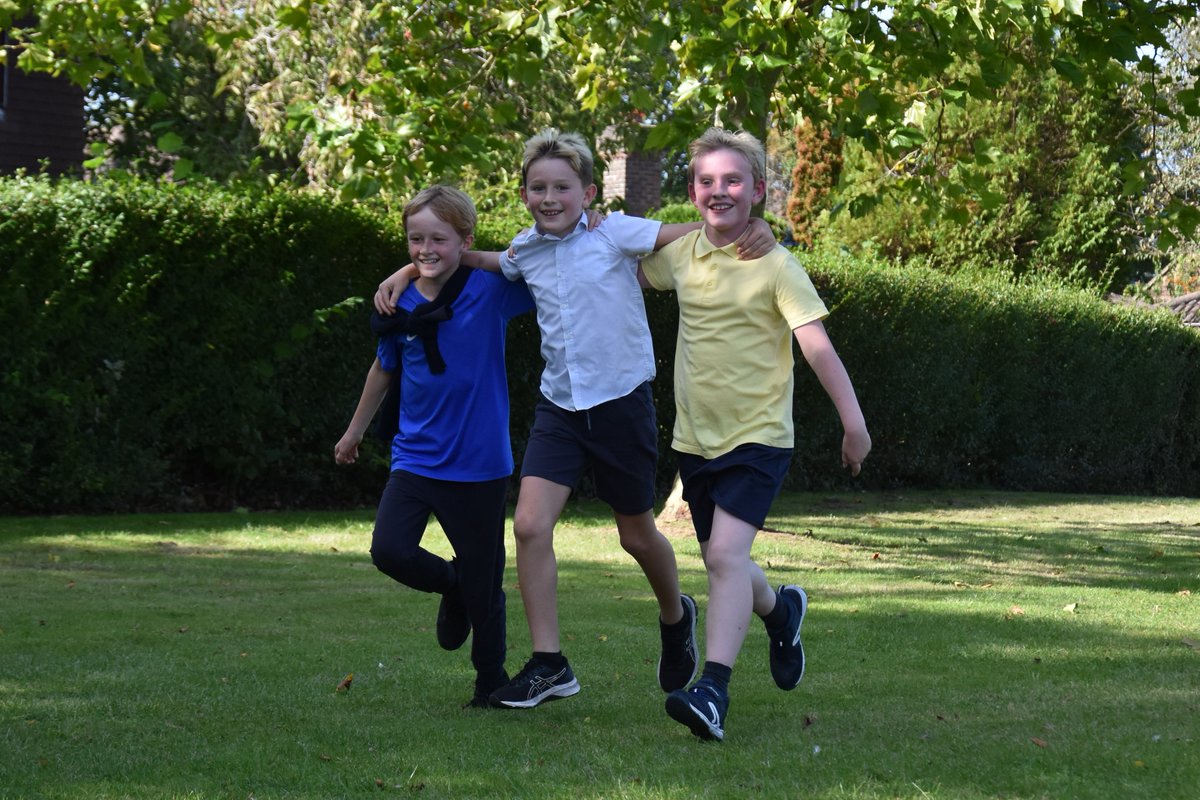 NutleyCEP's tweet photo. Badger Class absolutely smashed their Inca Trail walk. They walked, jogged and ran a collective 84 miles! And yes, we have triple checked that number!

Thank you to everyone who has donated, we are so excited to be able to buy new dictionaries for our classroom. https://t.co/roe1c1cldx