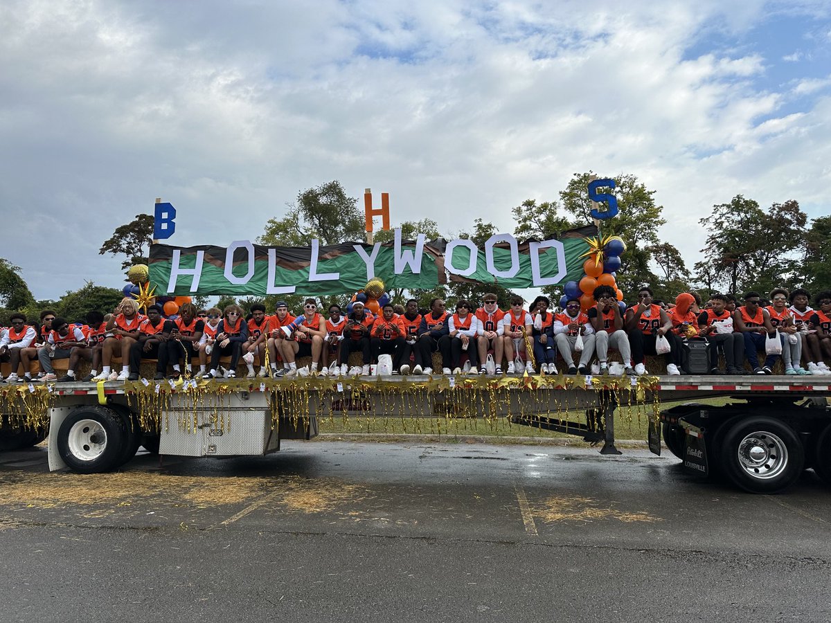 Beth Stone tweet media