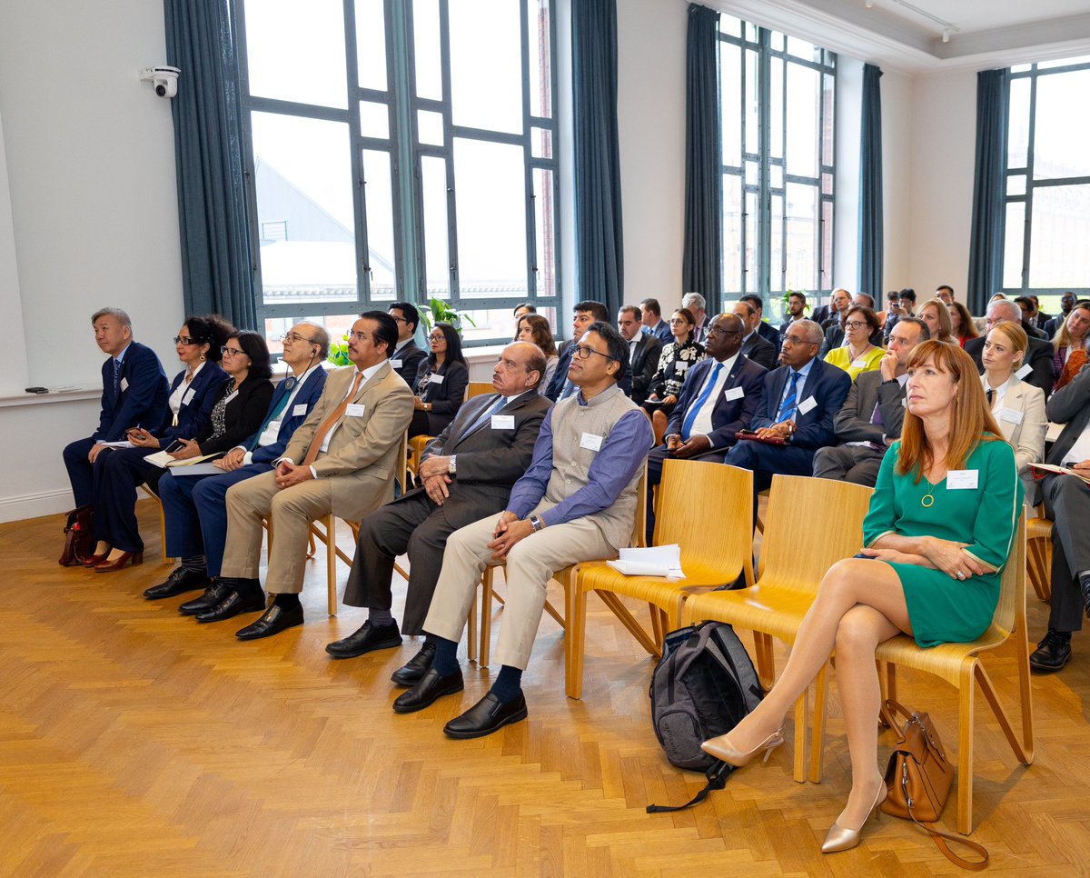 KSAembassyBE's tweet photo. H.E @KhalidJindan attended this afternoon the conference and the luncheon organized by @AWEX_Belgium under the title:( Wallonia Excellence in Green technologies) which was held at the “ Maison de la Poste” in Brussels. https://t.co/bGAZu7LiTi