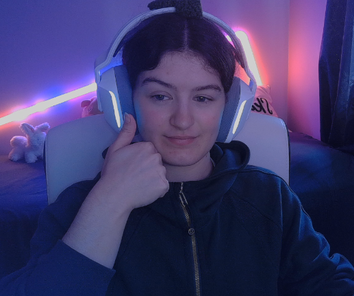 daddybigleaf's tweet photo. hello i have definitely slept. it is smite time https://t.co/Iry4goUA3R