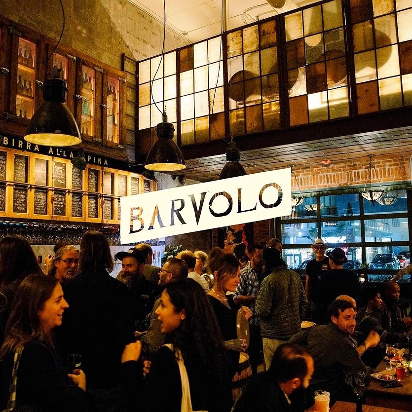 Congratulations to @bar_volo on their 38th anniversary! 🎉🍾👏 Enjoy craft beers, house-brewed ales plus delicious Italian &amp; Spanish snacks right here in Little Italy 💚🤍❤️

📍Birreria | 612 College St📍Bottega Volo | 608College St

#tolittleitaly #visitlittleitalytoronto⁠