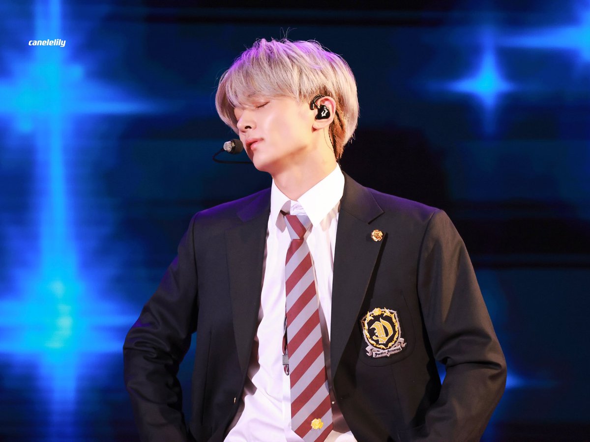 canelelily's tweet photo. 230928 롯데월드
👼🏻vs😈#ENHYPEN_JAY #JAY #제이 #ジェイ #ENHYPEN #엔하이픈 https://t.co/HwoWzqWX1X