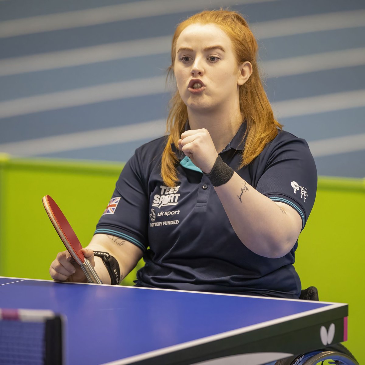 SF3-5 <a href="/megshackleton/">Megan Shackleton</a> fights back from 2-1 down to beat Vautier FRA 3-2 &amp; she is through to SF tomorrow