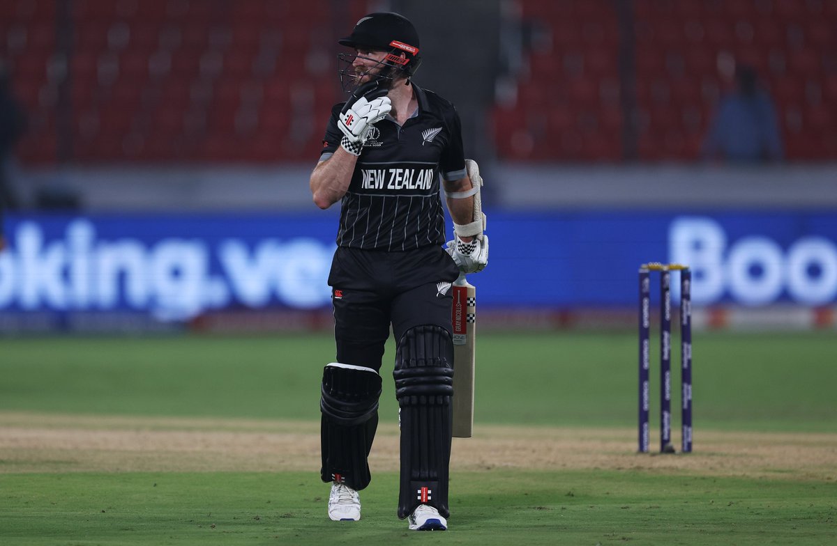 Whate ComeBack From KaneWilliamson After Injury 54*(50) Against Pakistan In OrangeArmy Adda Lo Congratulations #KaneMama 💥
#PAKvsNZ #KaneWilliamson #OrangeArmy