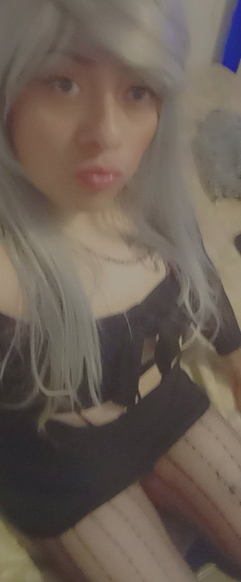 koko965315's tweet photo. Lindo viernes ❤️🌈#ViernesCogelón #sissy #tsgirl #trans #putimuñeca https://t.co/D0BR55YjTI