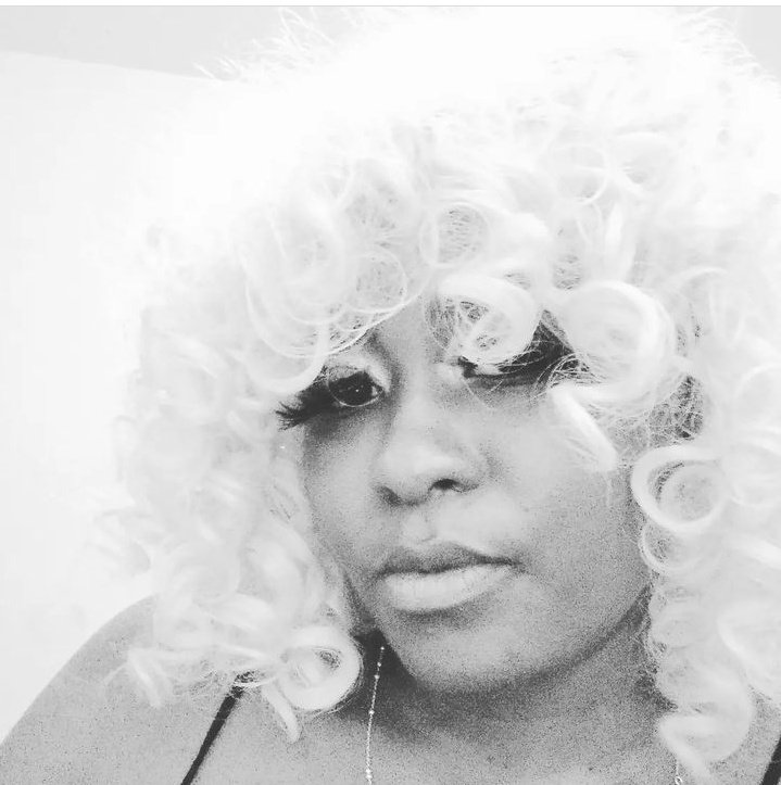 AnshawntiE's tweet photo. Happy birthday to me 
Libra Queen 👑 ❤️🌹🎂🎉🎁
$AnshawntiEwing https://t.co/qAe7zyr8bk