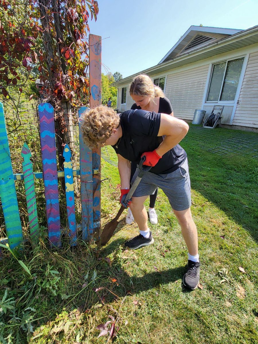 Chagrin Falls Park Community Center tweet media