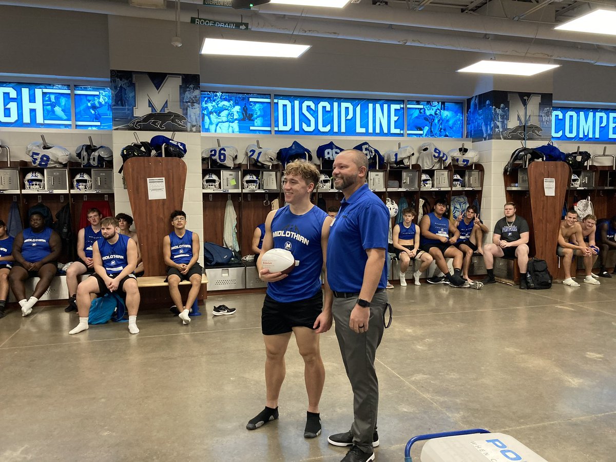 Thank you Ryan Timm with Midlothian <a href="/StateFarm/">State Farm</a> for providing <a href="/M_Garber10/">Michael Garber</a> with the Player of the Week award for his performance against Cleburne. #PantherPride #WinTheDay