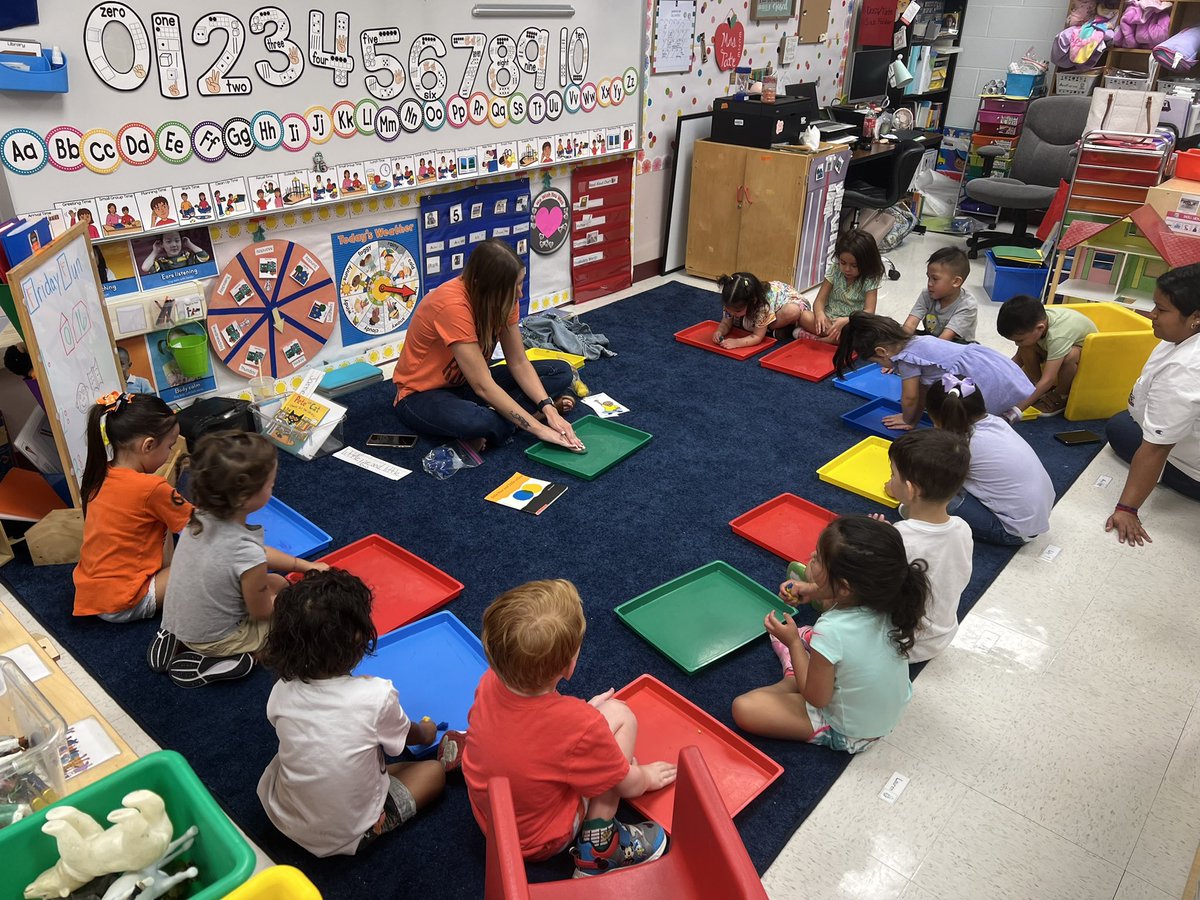 Christie Doss (@dossraba) on Twitter photo Little Blue and Little Yellow fun today <a href="/NISDRabaES/">Raba Elementary</a> !💗<a href="/NMykah/">Mrs. Tate-Raba</a> <a href="/Ms_AmandaGuerra/">Amanda Guerra</a> <a href="/NISD_ECE/">Northside ISD Early Childhood Education</a> Little Blue and Little Yellow fun today <a href="/NISDRabaES/">Raba Elementary</a> !💗<a href="/NMykah/">Mrs. Tate-Raba</a> <a href="/Ms_AmandaGuerra/">Amanda Guerra</a> <a href="/NISD_ECE/">Northside ISD Early Childhood Education</a>
