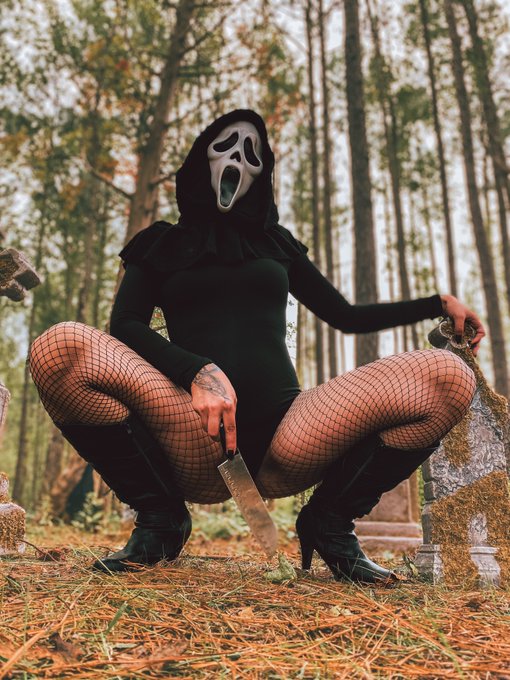 @LexiBrookeXX  slayed this photo shoot yesterday. https://t.co/3JTJgvHNsE<a class="tags" href="/tag/lexibrookexx">@lexibrookexx</a>