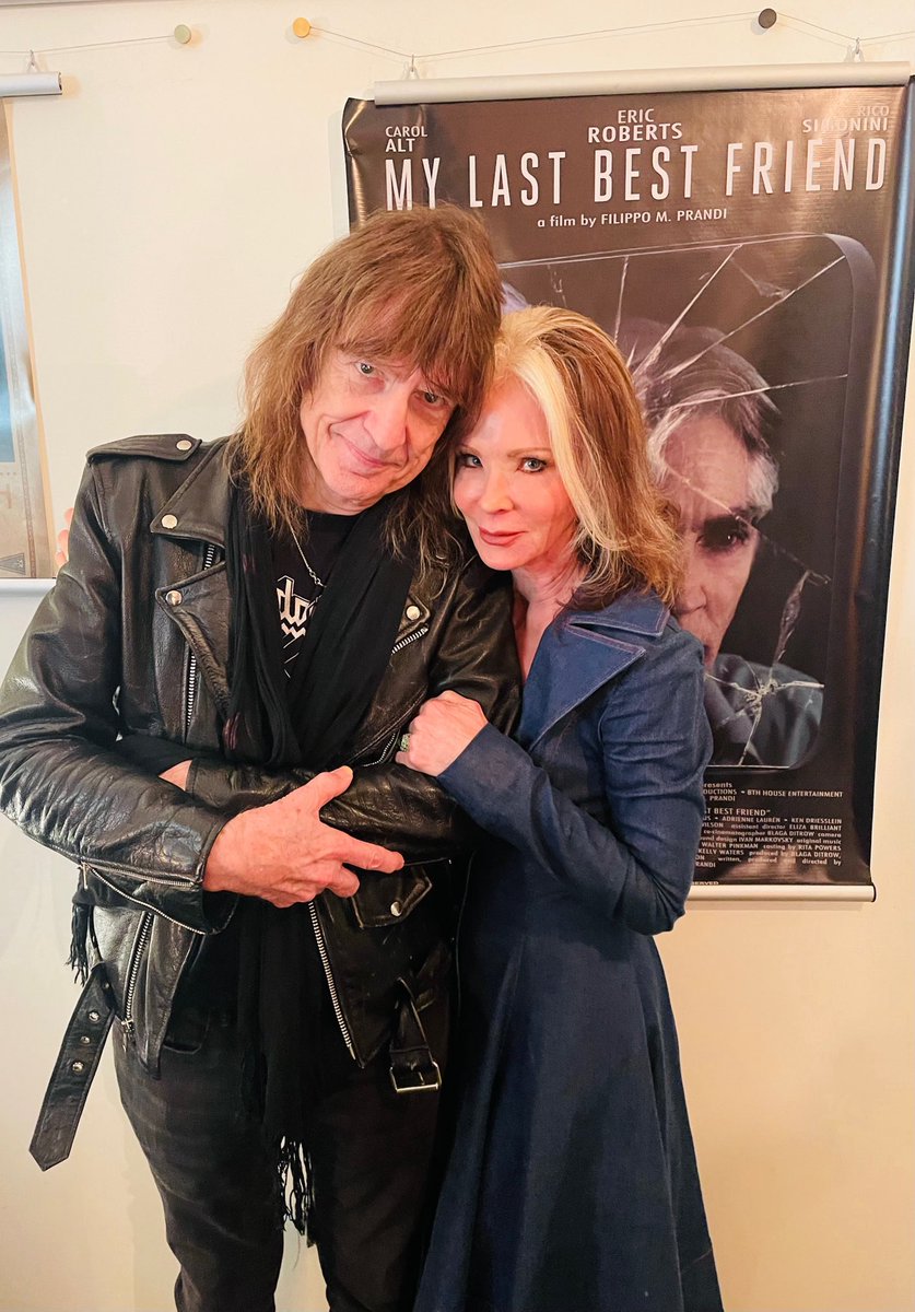 Just a writer/director from Part VI and a girl from Part V… meeting for the first time!!!❤️