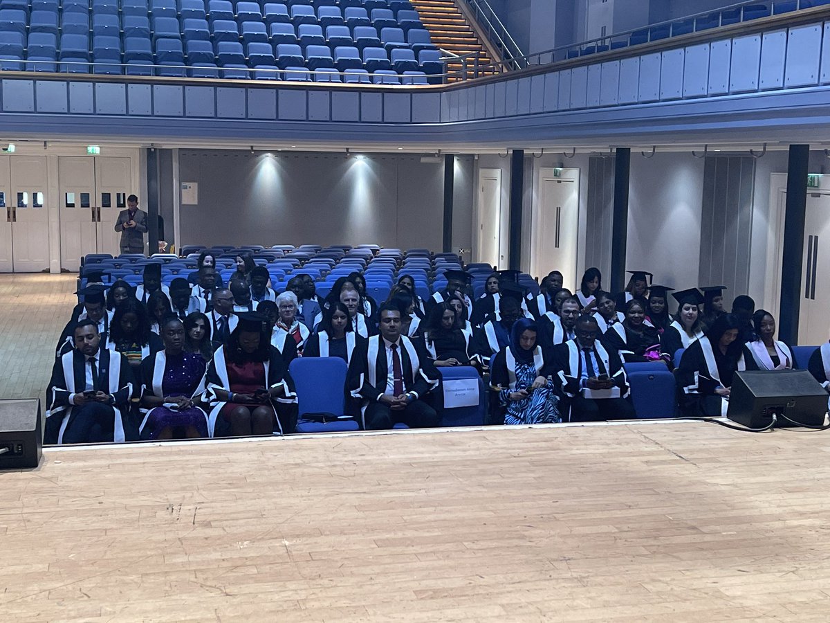 Aaliya_UK's tweet photo. Run through with the new Members and Fellows #TeamGP

Ready to go! 

#NewMembersCeremony
#MRCGP #FRCGP #YourProfessionalHome https://t.co/yat8IZ3hx2