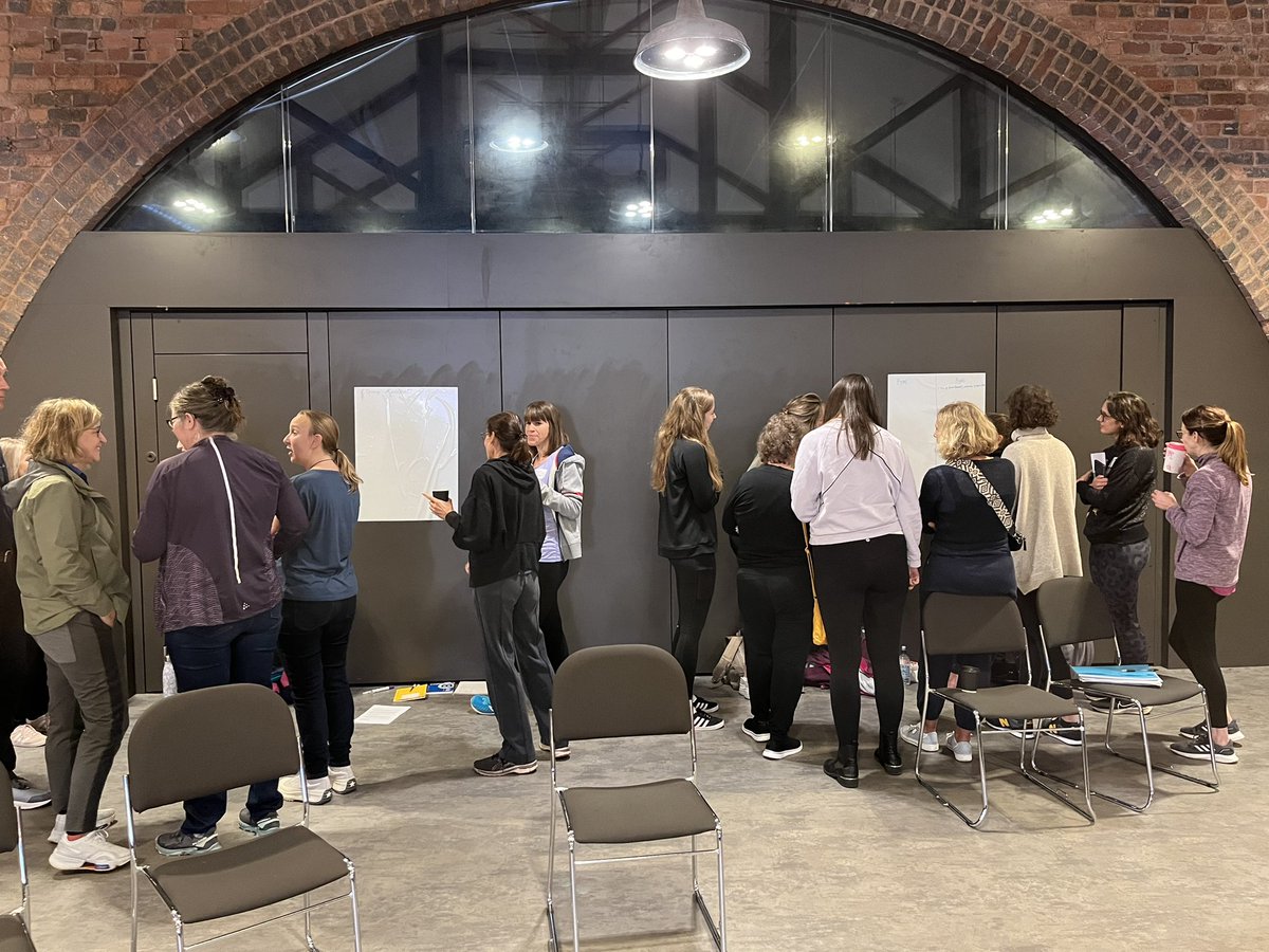 ParkinsonsENEx's tweet photo. First break out session of the day, discussing management of hyper and hypo engaged patients @ParkinsonsEN @ParkinsonsUK #ExerciseHub23 https://t.co/338zio3kwR