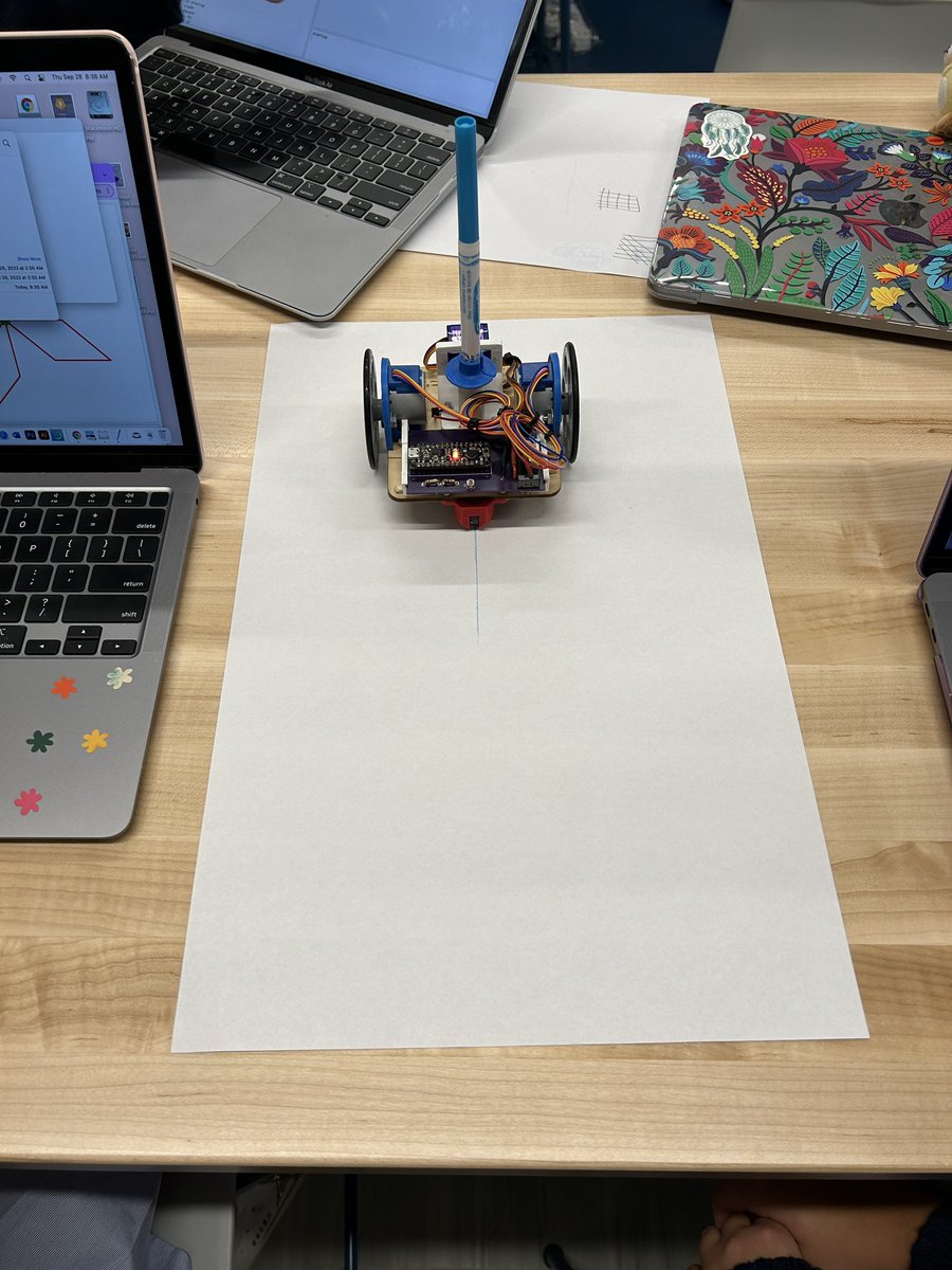 joshburker's tweet photo. Class VII Creative Technology students @MarymountNY developed a design on paper, wrote a procedure in ArtLogo, then used the LogoTurtle to draw the design for them. #art #math #programming #bitsToAtoms https://t.co/b1H1SD2P9N