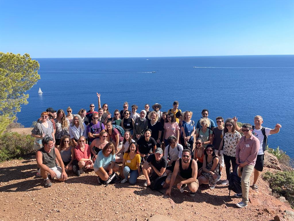 Extremely happy to have received both the best presentation and best grant project at ESRS Sleep Science School!
Thank you <a href="/VVyazovskiy/">Vlad Vyazovskiy</a> <a href="/doctorpoe/">Gina Poe</a> <a href="/coeruleus/">Pierre-Hervé Luppi</a> <a href="/hiroking1975/">Hiroki R. Ueda</a> and everyone at <a href="/ESRS_Sleep/">ESRS</a> for an amazing (&amp; of course paradoxical) time!