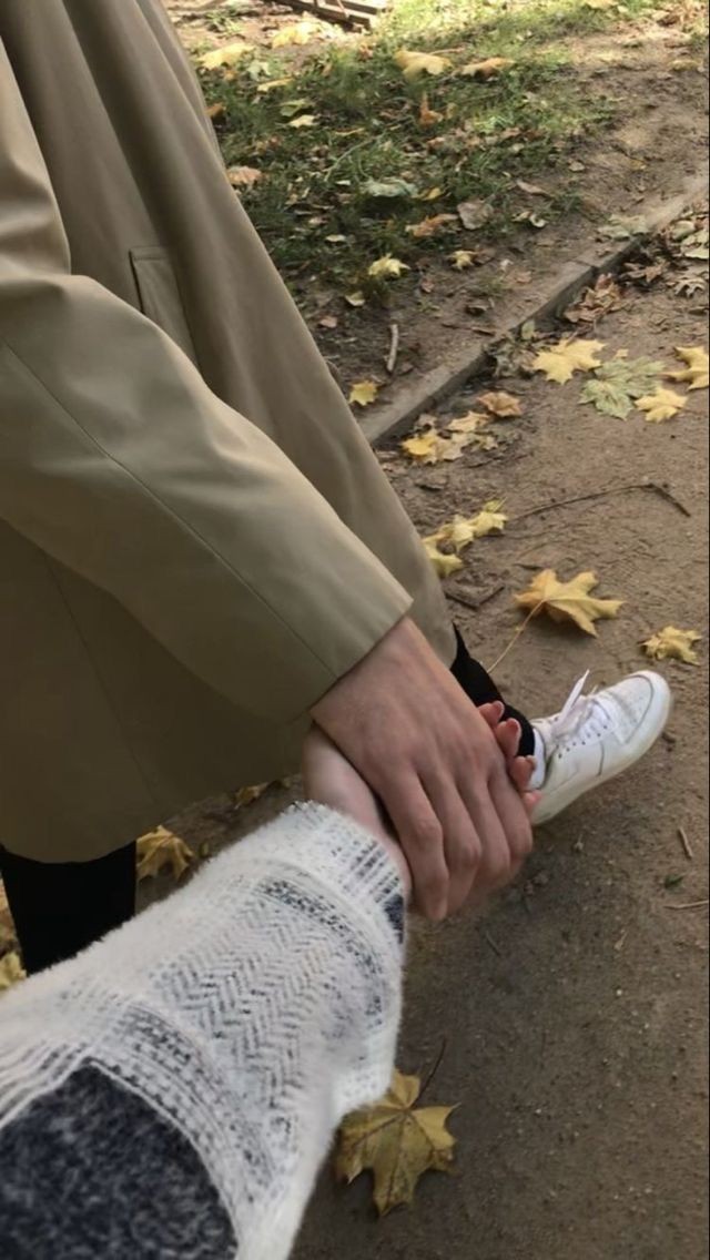 atrpikapet's tweet photo. ༄ lyn's september dump https://t.co/sKNIVqYaqI