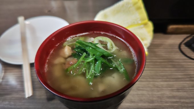 本日の夜ごはんはこちら。 3年前にも来たような記憶が&hellip; タンが旨い。 煮込みも優しい味。 https://t.co/AdavDgQzEb<a href="/tag/%E9%87%91%E6%BE%A4%E3%82%86%E3%81%84"class="tags"><span>#金澤ゆい</span></a>