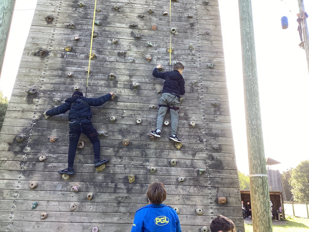 whcps's tweet photo. More from the climbing wall! #WHCYear6 #WHCBoreatton #Squad1 https://t.co/QYmTFUOpDd