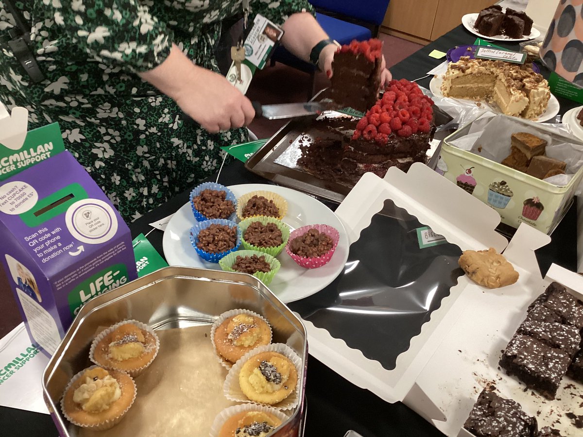 ChelloAcademy's tweet photo. 💚💚Thank you to all who baked and donated so generously when celebrating our Macmillan Coffee morning! Year 9s hosted an amazing cake sale in the main hall and staff had a “bake off”. Mr Moran won the event and has been super modest about his winning cake - NOT! 🙄😂💚💚 https://t.co/caciQDyMUj