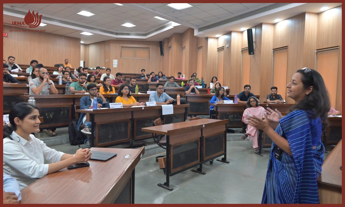 IRMAOfficial79's tweet photo. Ms. Anupama Priyadarshini, Former CFO, IKEA, interacted with the participants of the 43rd batch (2022-24) of PGDM(RM) β for a session in the elective course on Brand Management by Prof. Preeti Priya.
#IRMA #BrandManagement #IndustryInteraction #IndustryInterface #LeadershipTalk https://t.co/0y65XYpjS1