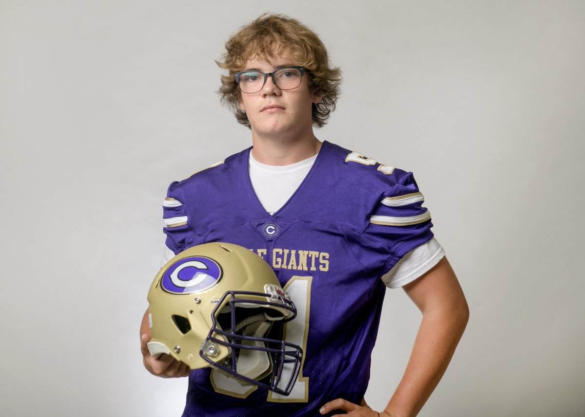 Week 6 Friday Prep Spotlight- Ian Kosier of Canton -Favorite NFL player: Justin Fields -Favorite college football team: Illinois Canton hosts Dunlap, 7:30 p.m. Friday @pjstar photo by @MattDayhoff #pjspreps