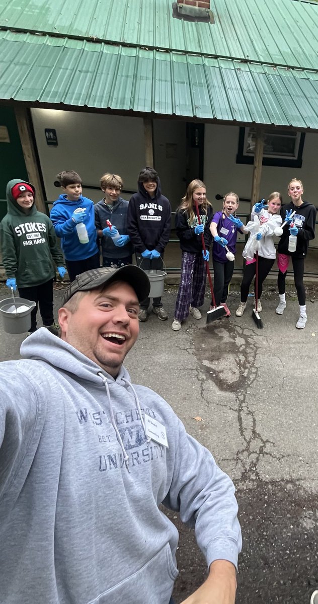 DodichW's tweet photo. 3rd day of Stokes was a success! Possibly our best group of Geocachers for boys and girls. More White House duty winners. Thursday Night Live skits had me crying 😂 Last days gonna be a wet one. https://t.co/zBhRCUeCxo