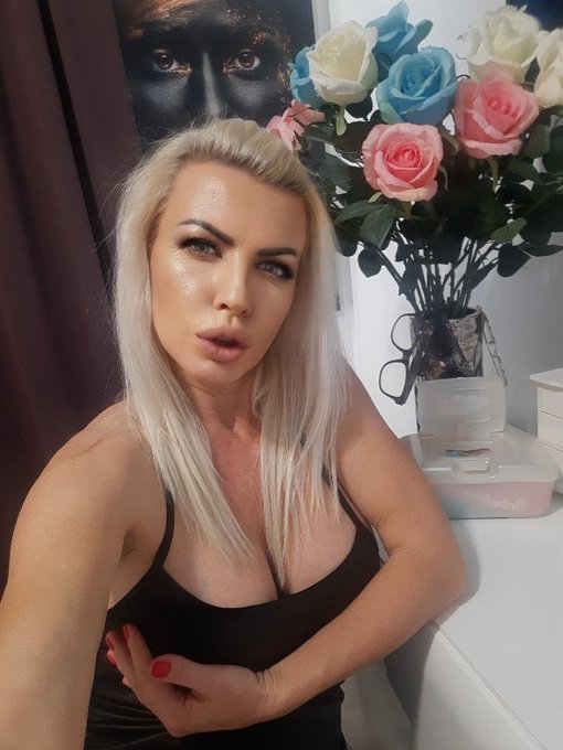 #FolloForFolloBack @SkyPrivate #Like Come over https://t.co/ucki7qtdNY<a href="/tag/folloforfolloback"class="tags">#FolloForFolloBack</a><a href="/tag/like"class="tags">#Like</a>